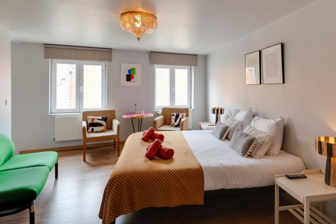 B&B Belle De Nuit Остенде Экстерьер фото